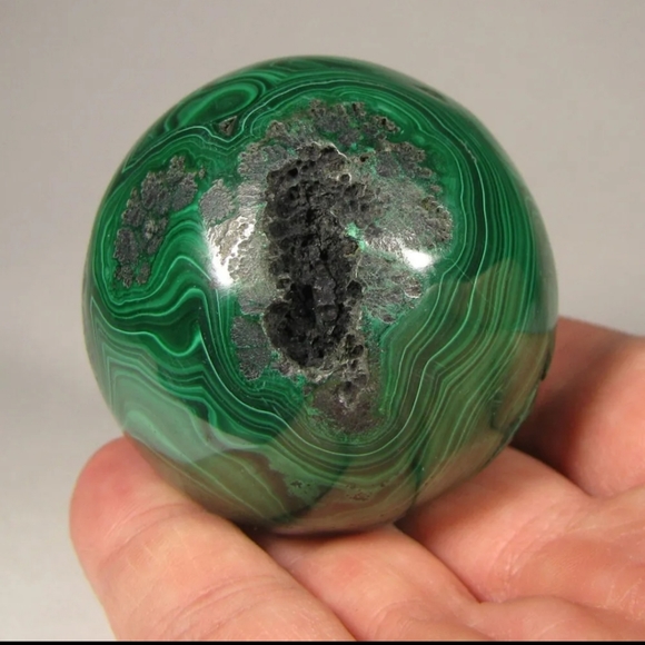 2.1" MALACHITE Gemstone Sphere Ball w/ Stand - Congo, Africa - 53mm - Picture 5 of 11